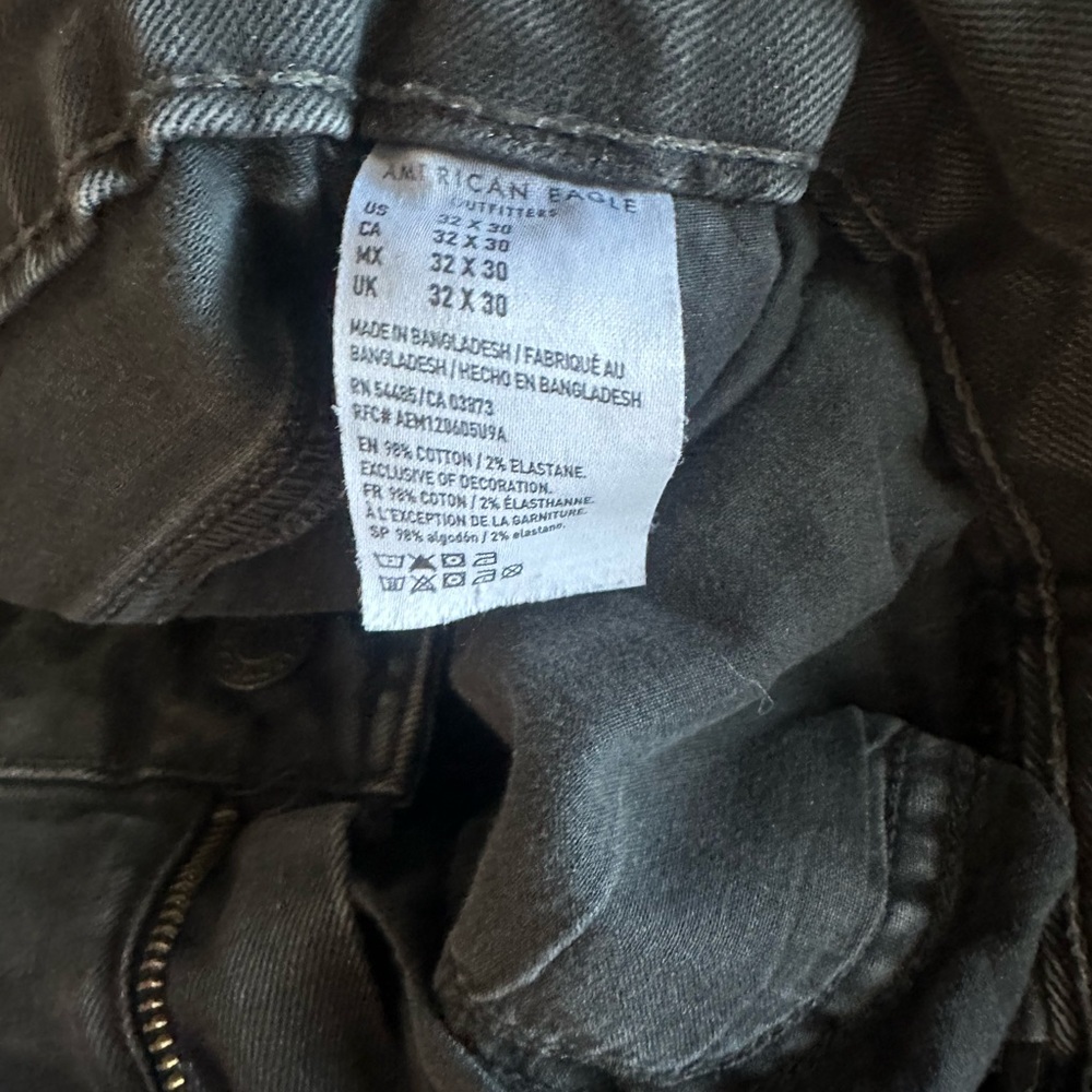 American Eagle Outfitters Gray Jeans - Picture 4 of 5
